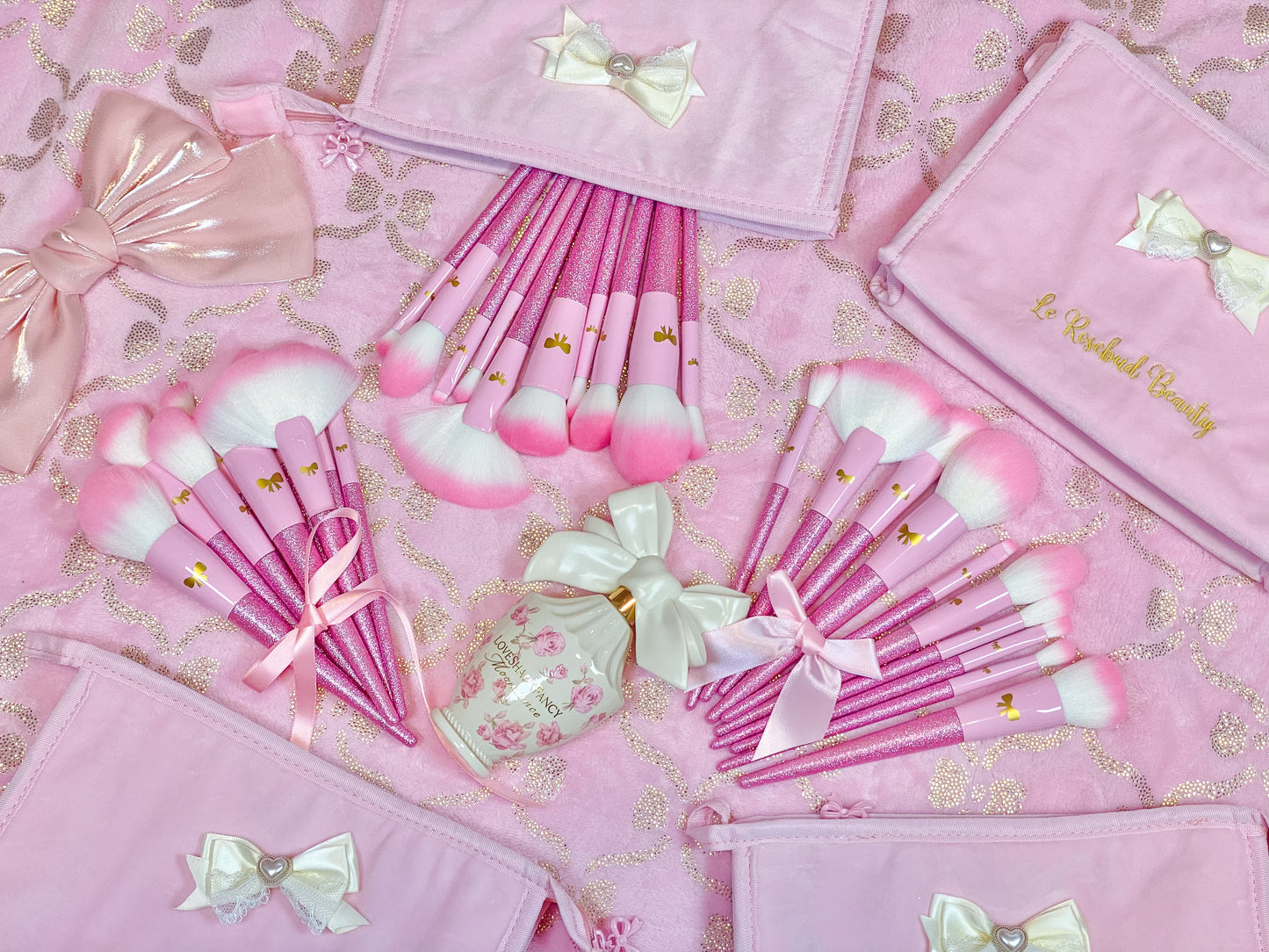 🎀 𝓢𝓹𝓻𝓲𝓷𝓴𝓵𝓮 𝓜𝓮 𝓟𝓲𝓷𝓴🎀