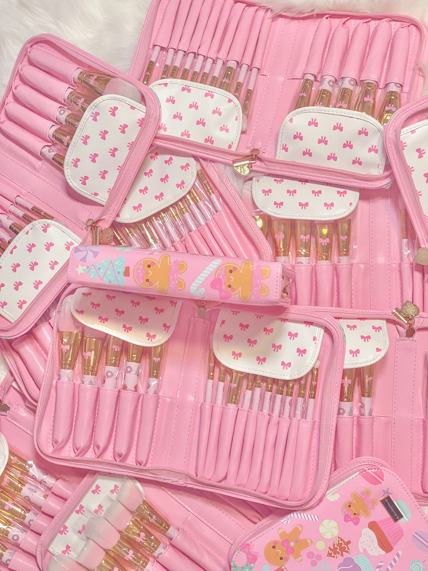 🎀 𝓣𝓱𝓮 𝓰𝓲𝓷𝓰𝓮𝓻𝓫𝓻𝓮𝓪𝓭 𝓬𝓪𝓷𝓭𝔂 𝓵𝓪𝓷𝓮 🎀