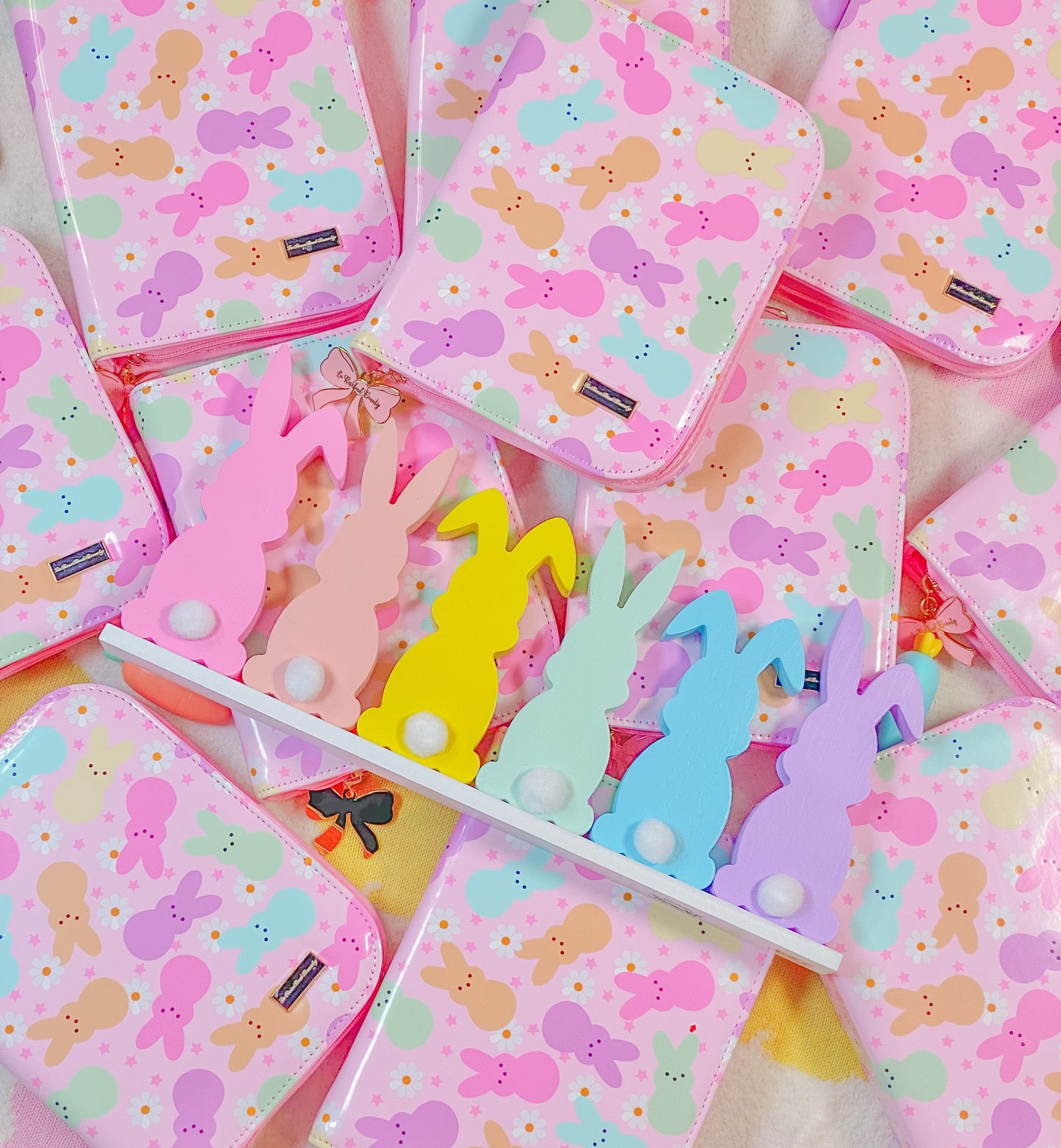 🎀💕🐰𝓛𝓸𝓿𝓲𝓷𝓰 𝓶𝔂 𝓹𝓮𝓮𝓹𝓼 🐥 🐰🎀