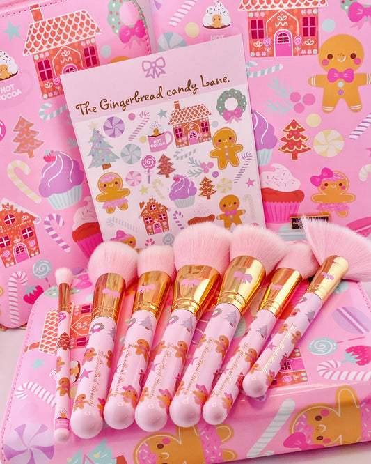 🎀The gingerbread candy lane🎀