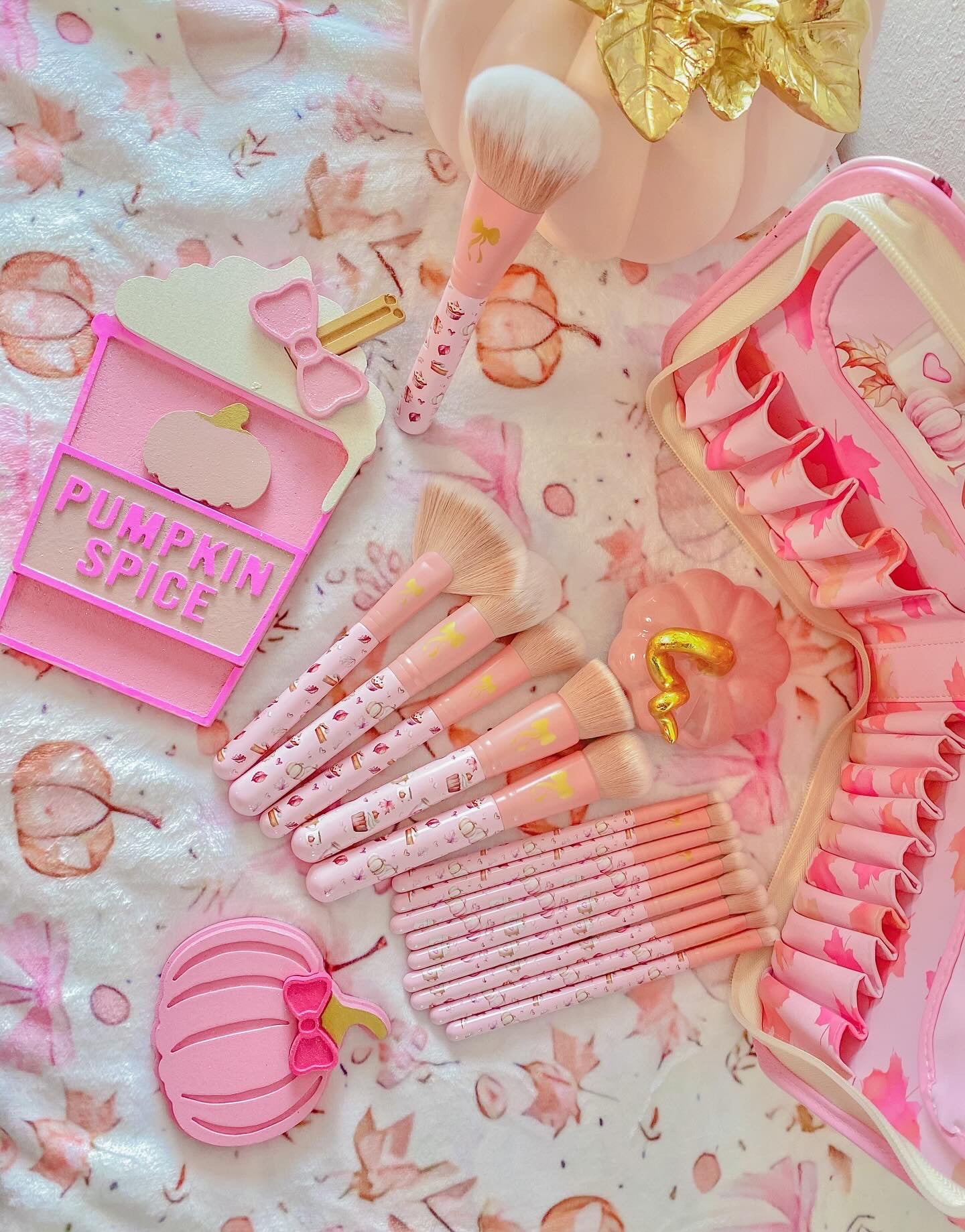 𝓕𝓪𝓵𝓵 𝓿𝓲𝓫𝓮𝓼🍂🍁🫶