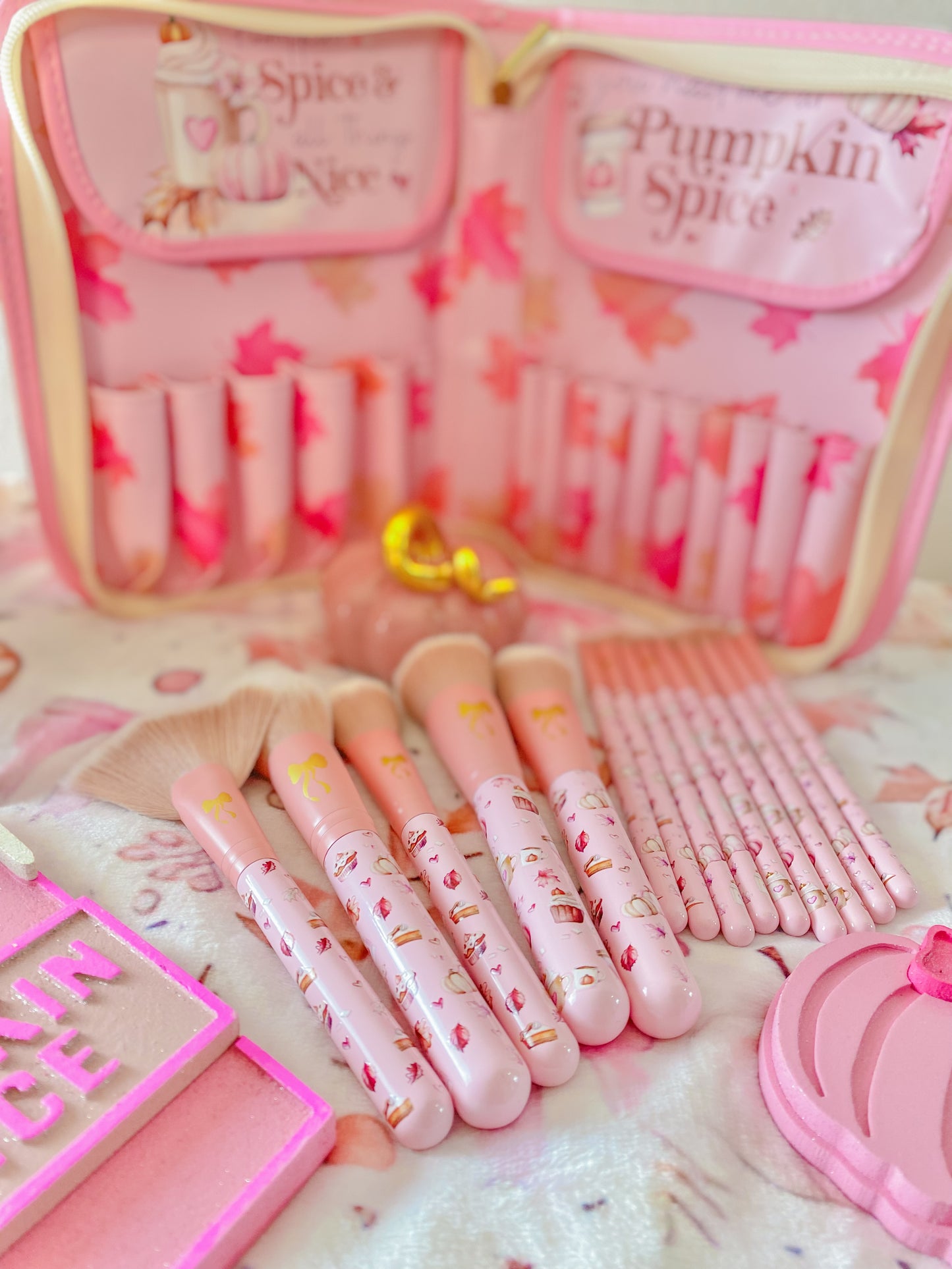 𝓕𝓪𝓵𝓵 𝓿𝓲𝓫𝓮𝓼🍂🍁🫶